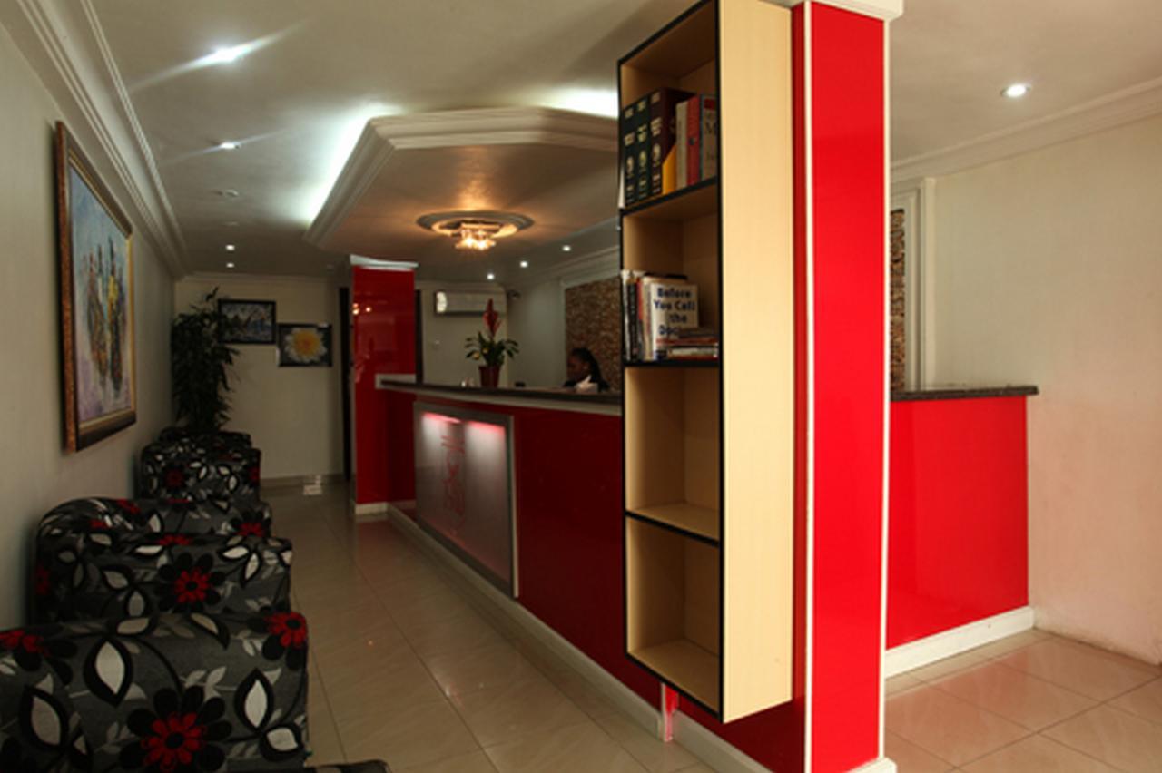 Prince Of Anthony 1960 Hotel Lagos Ngoại thất bức ảnh